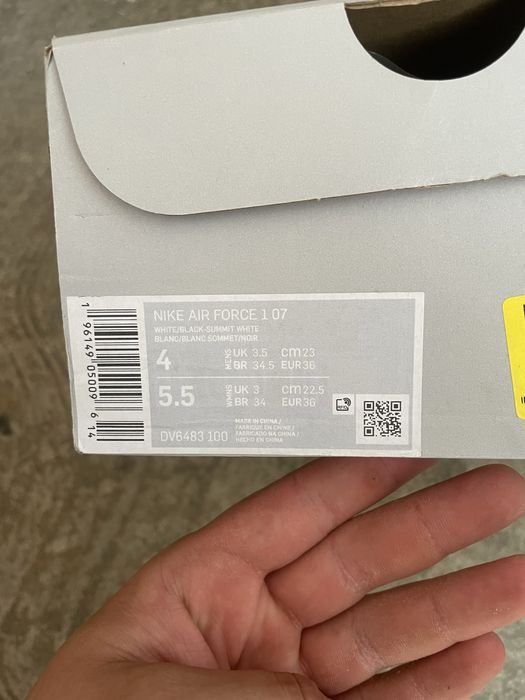 Air Force 1 Glitch Swoosh