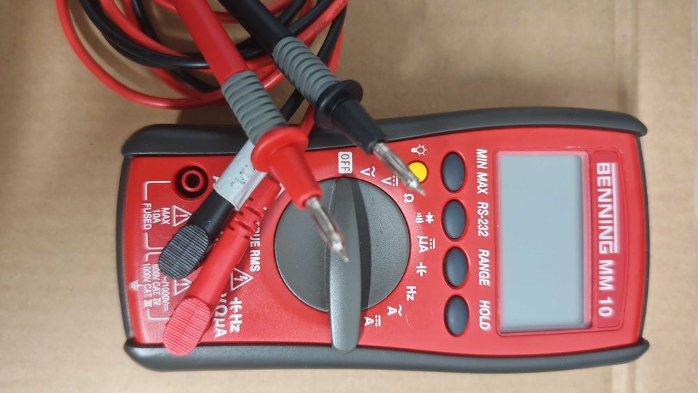 Multimetru digital Benning MM 10 True RMS