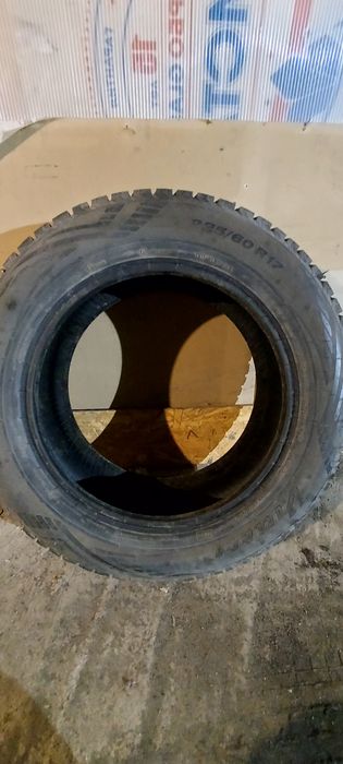 Зимние шины 225 /60 /17