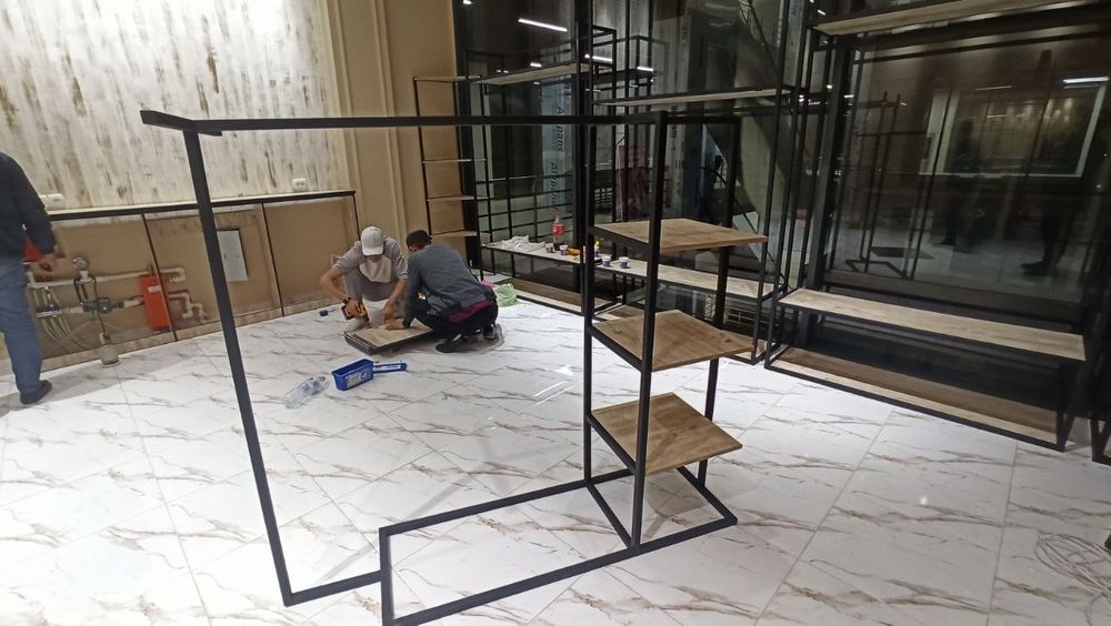 Вешалка Лофт для магазина и домов-Loft Ilgichlar