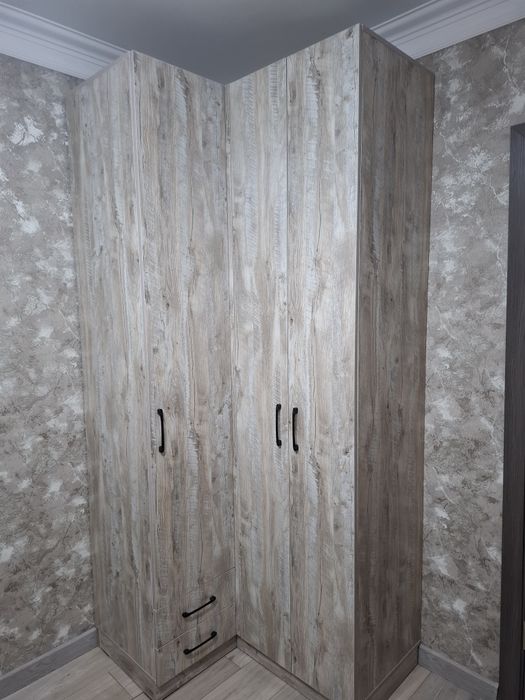 Шкаф продам 20000