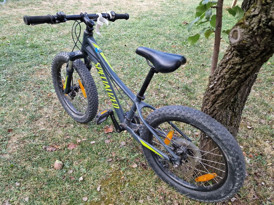 Bicicleta copii 6-9 ani Specialized Rip Rock 20"