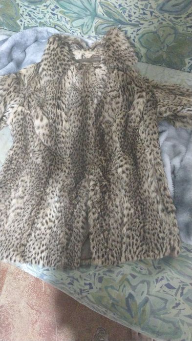 Отдам даром полушубок леопард дублёнка