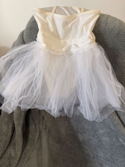 Трико розово и бяло за спорт.