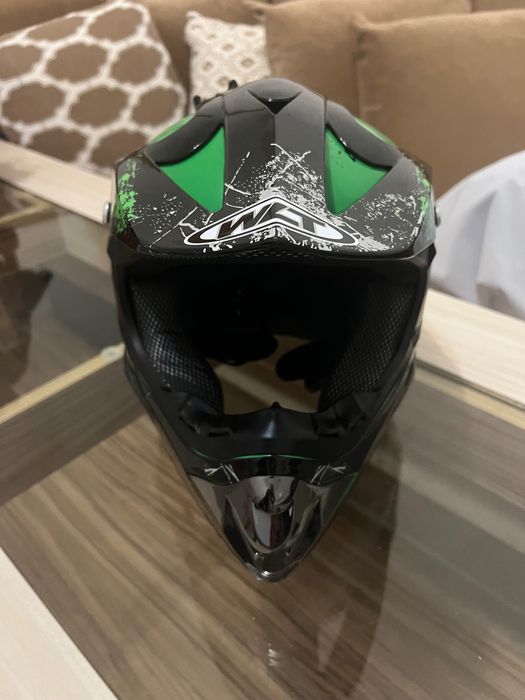 Детска каска за велосипед и мотор