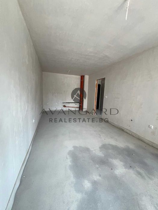 Продава се Двустаен апартамент в Пловдив, Христо Смирненски - 70 кв.м за 2186 €/кв.м - Снимка #1