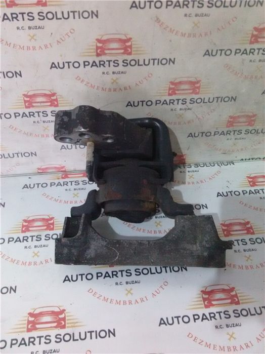 Tampon motor toyota rav 4 2.2 d an fabr. 2008