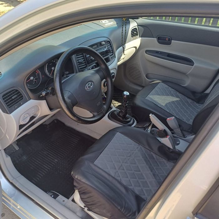 Hyundai Accent  3