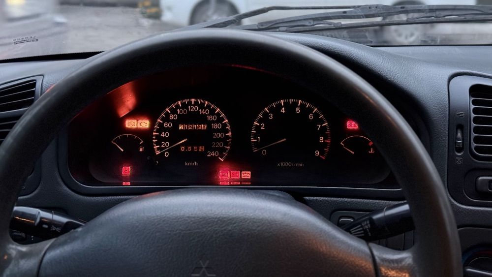 Продам mitsubishi galant 7