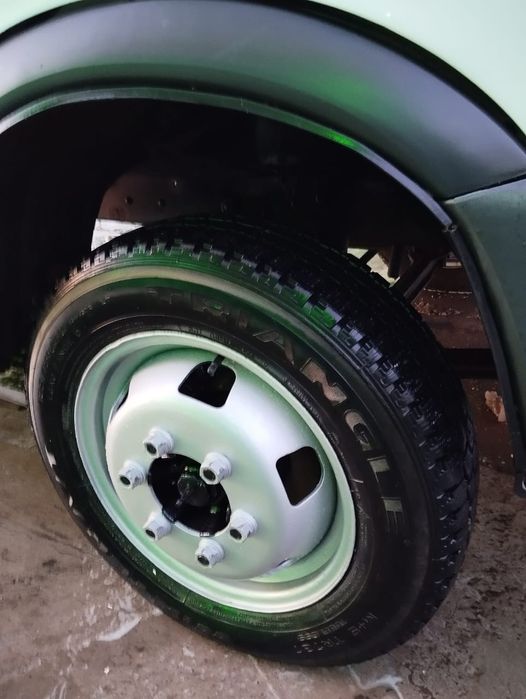 Газель в идеале 2006год