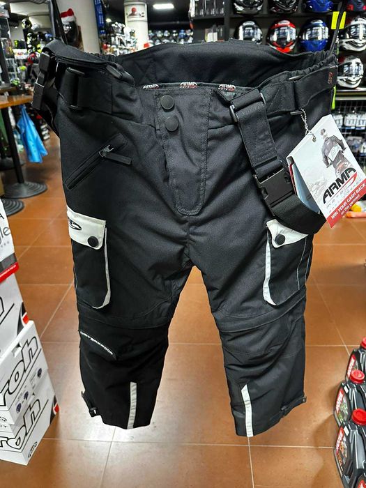 Детски текстилни панталони ARMR и детски текстилни якета ALPINESTARS