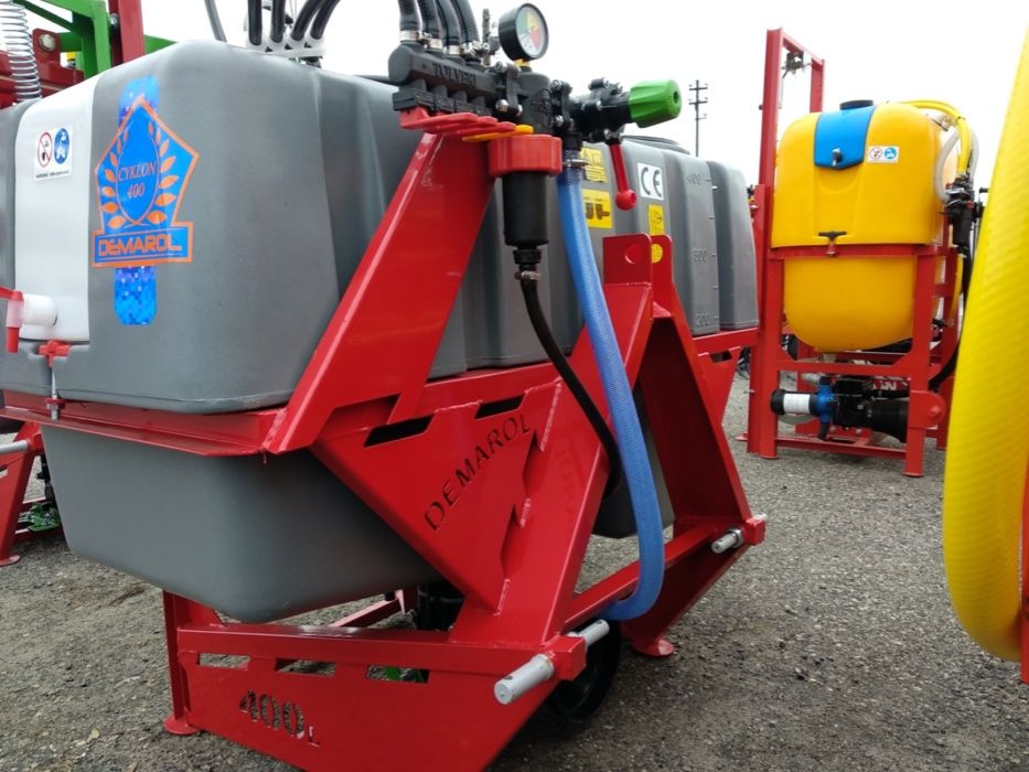 Навесни щангови пръскачки