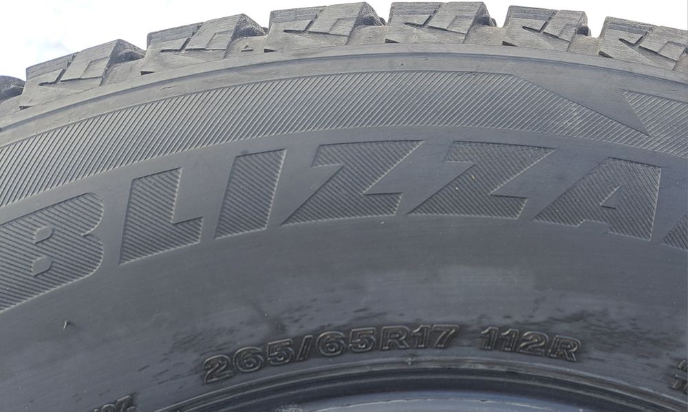 Шины липучка Bridgestone