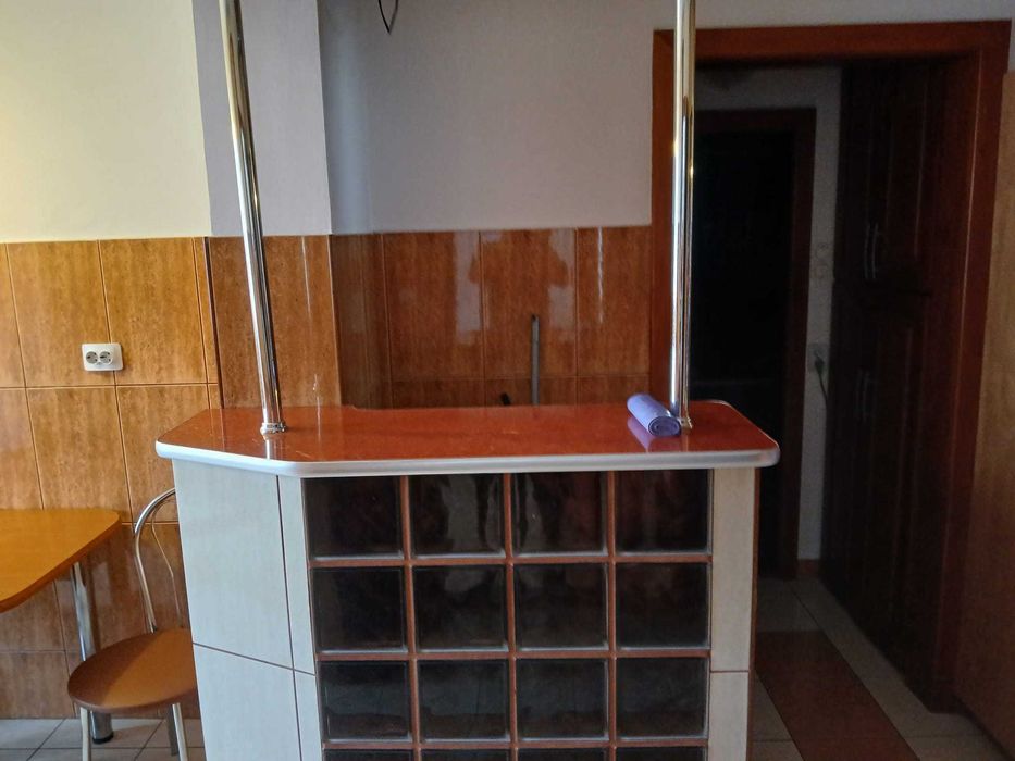 Apartament, doua camere - chirie.