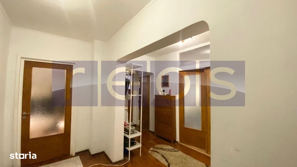 De Vanzare Apartament Spatios 4 Camere | 2 Balcoane | Zona Sebastian -
