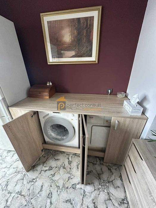 Тристаен апартамент Център
