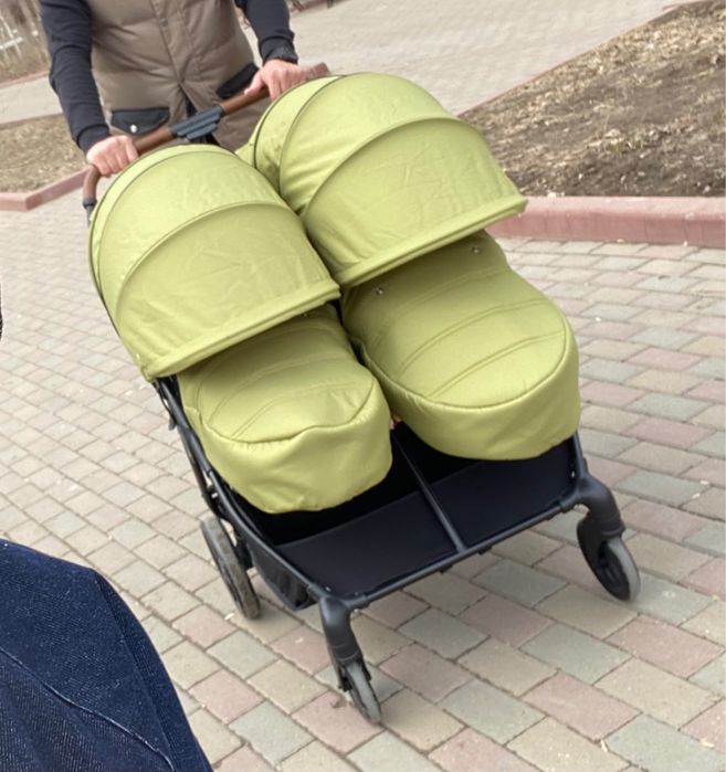 Продам коляску.