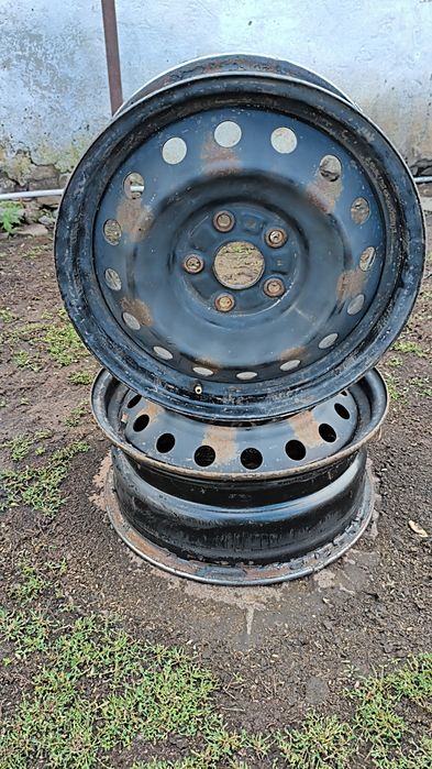 Диски с toyota стояли на королле