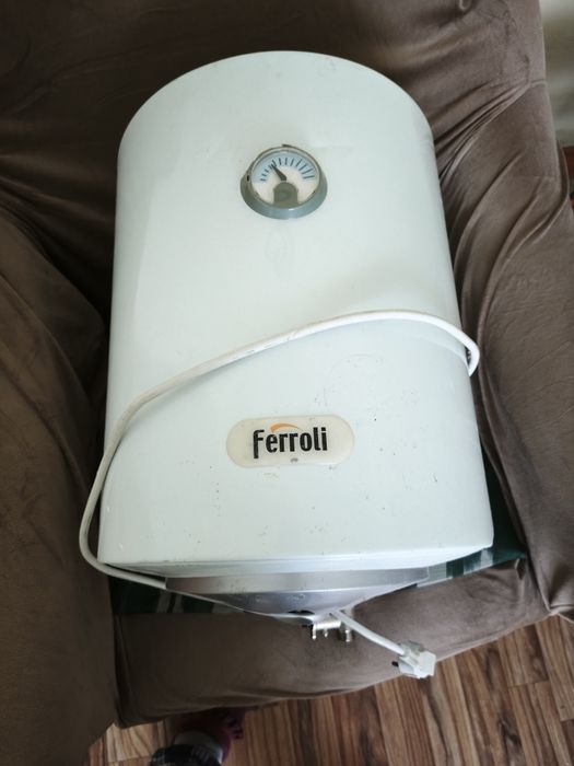 Бойлер б/у Ferroli