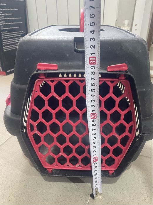 Переноска для собак и кошек