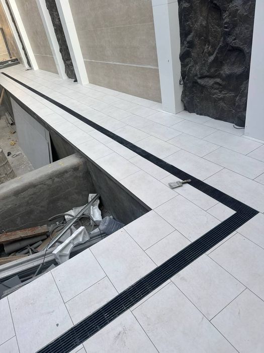 Брусчатка ва кафел чеккасига пластик лоток. Гидролика. Неолит пос учун