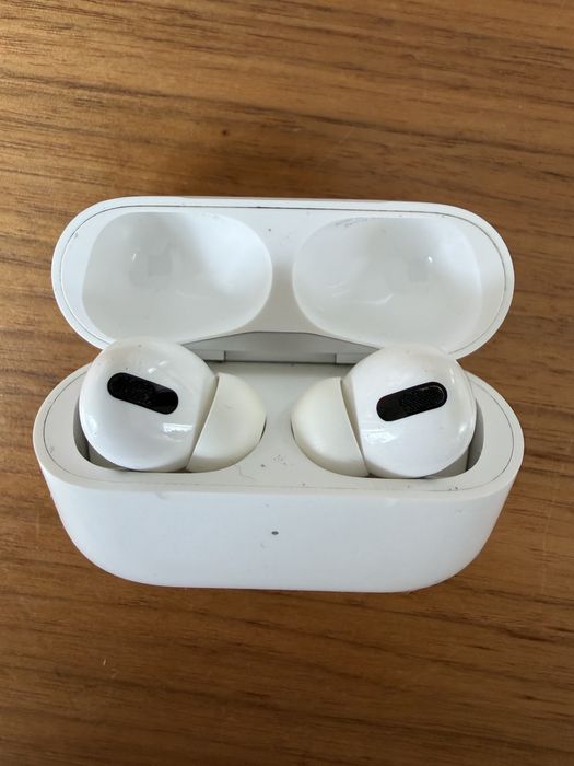 Air Pods Pro  first gen