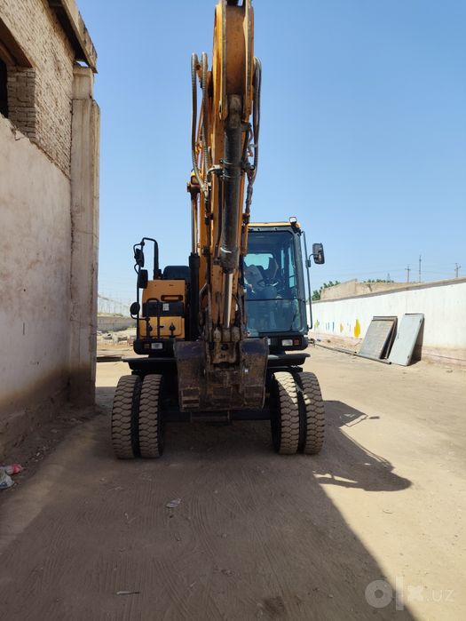 Ekskavator hyundai 145