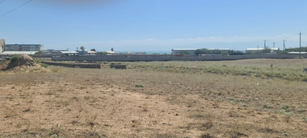 Продам пром базу возле жд вокзала  .