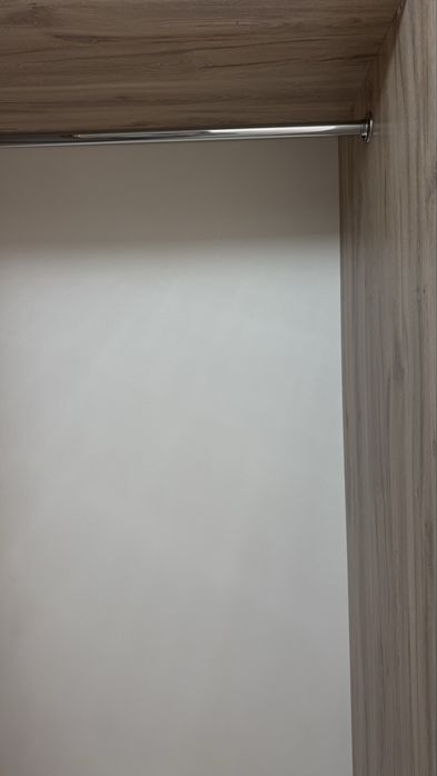 Шкаф-купе с зеркалом