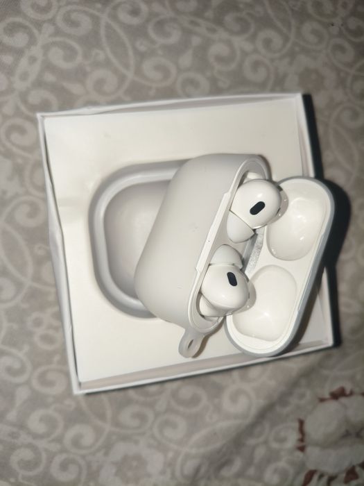 Наушники Airpods