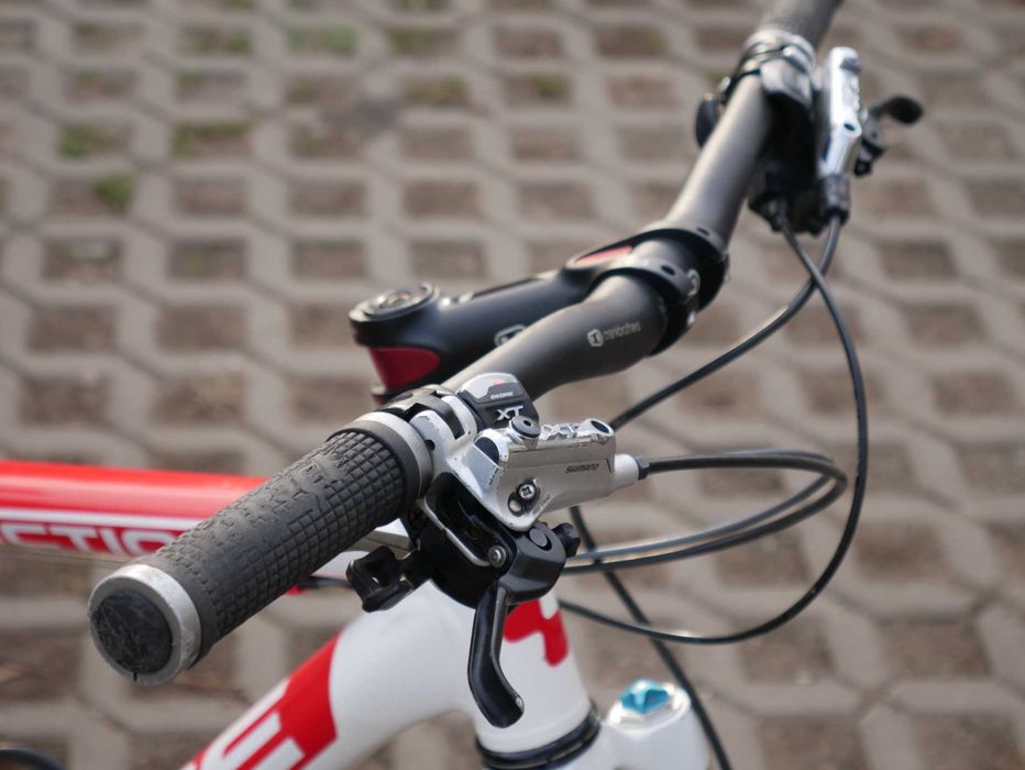 Bicicleta Cube Reaction PRO 10Kg, Roti 26 inchi , furca FOX