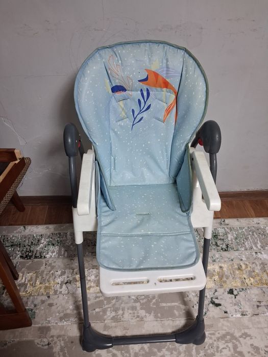 Стульчик для кормление