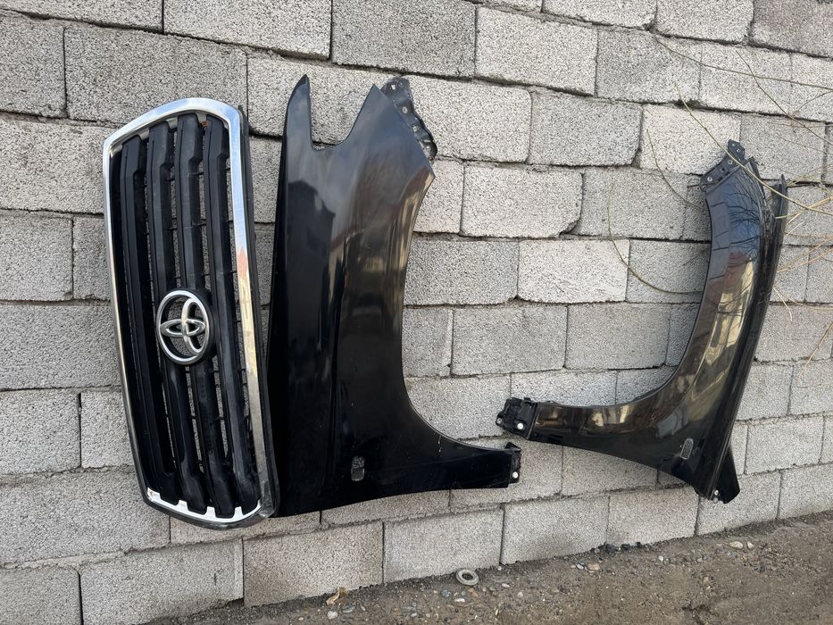 Решотка на тойота ленд крузер 200