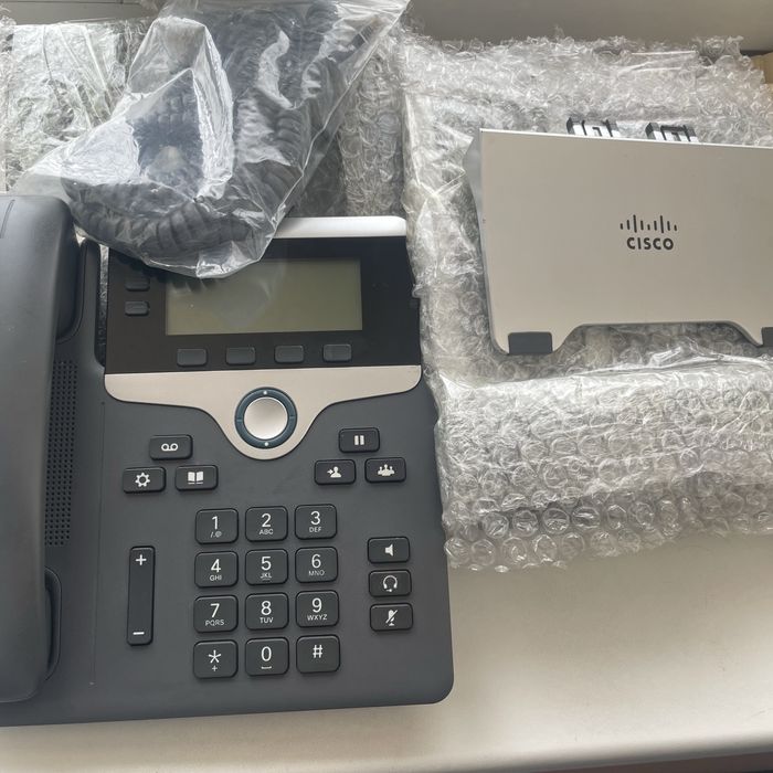 Продается телефон cisco