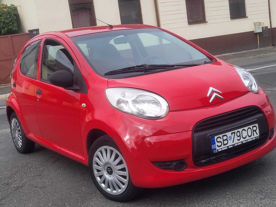CITROEN C1 / an 2011 /euro 5/motor TOYOTA /distributie lant/ consum 4%/senzori parcare/factura/ fiscal/ garantie