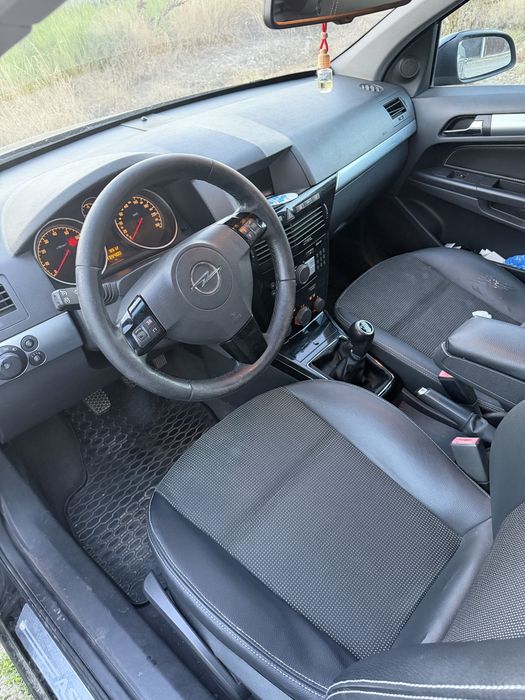 OPEL Astra 2008 — imagine 5