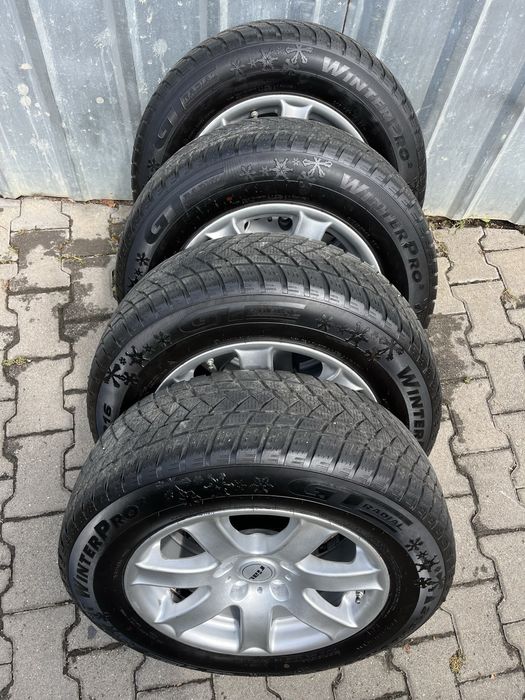 Jante aliaj 5x120mm, anvelope iarna 215/65 R16, VW T5, T6, Caravelle