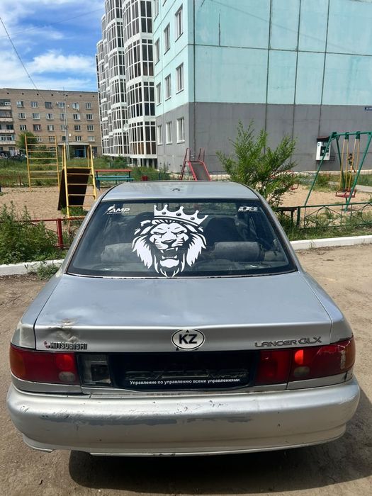 Mitsubishi lanser 1993г
