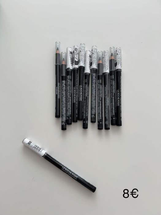 Моливи за очи вежди и устни