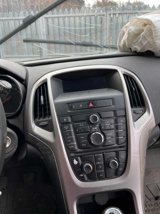 OPEL ASTRA J, 2010, 1.4 BENZINA, 74 KW