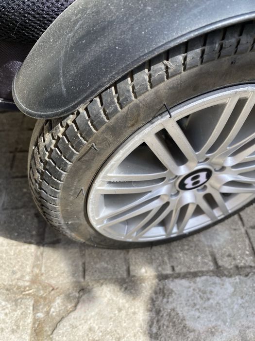 Триколка Бентли Bentley