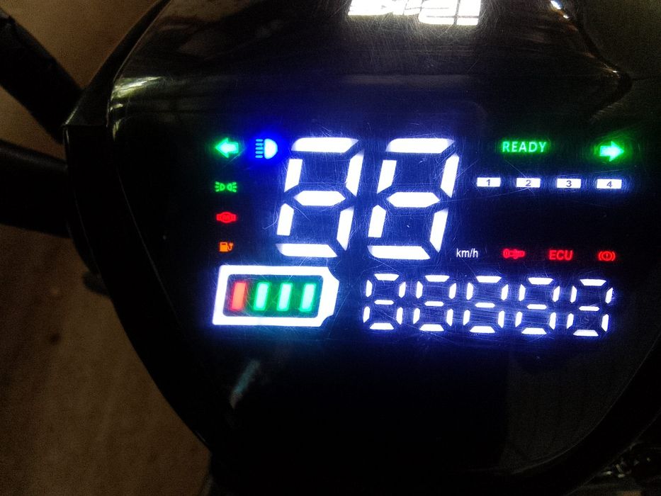 Электронный скутер SK8