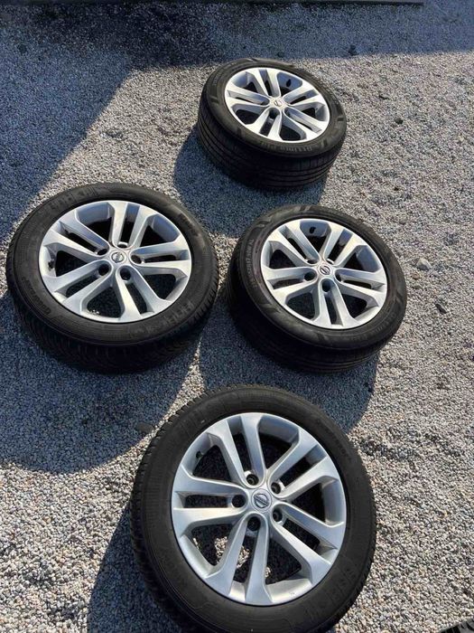 Алуминиеви джанти с гуми за Nissan juke