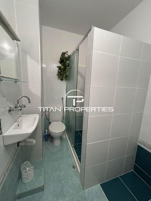 Дава се под наем Тристаен апартамент в Варна, Левски - 120 кв.м за 348.84 € - Снимка #10