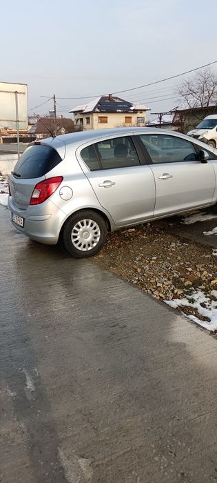 Opel CORSA d 1.4 benzina