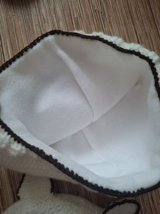 Продам шапочки детские