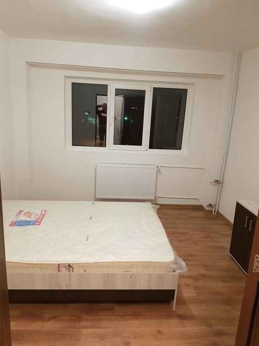 Apartament cu 2 Camere Zona centrala . Langa Scoala 10