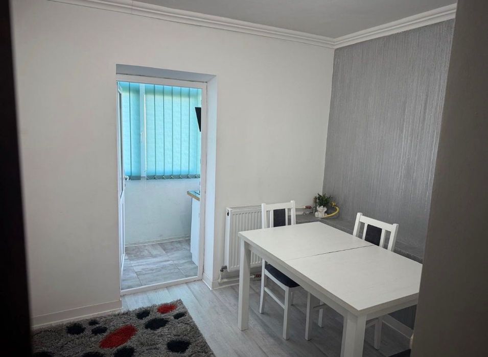apartament mobilat 3 camere in rovine - View 4