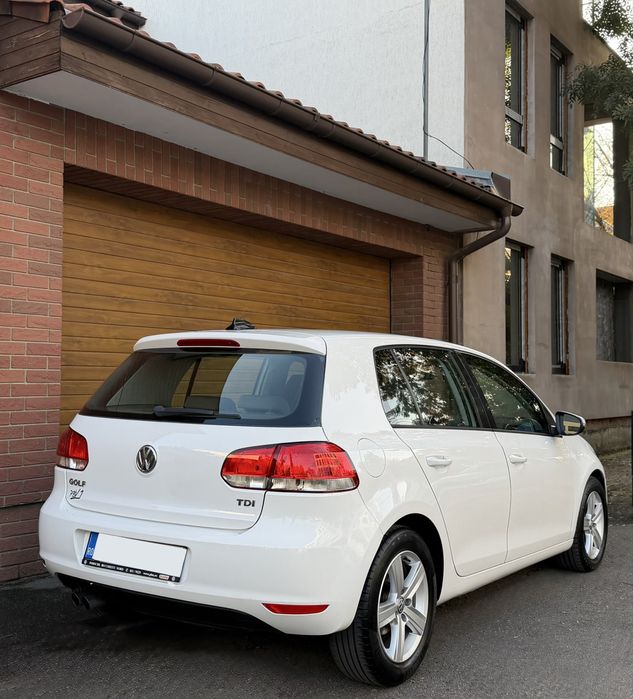 VOLKSWAGEN Golf 2011 — imagine 3