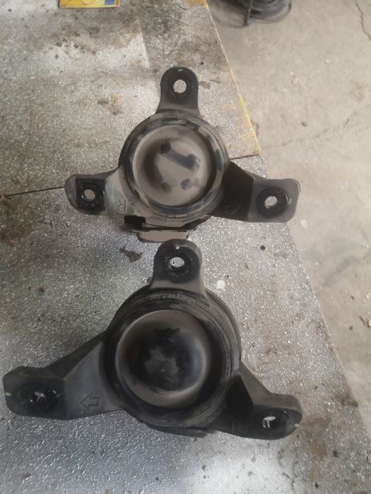 Продам подушки двигателя